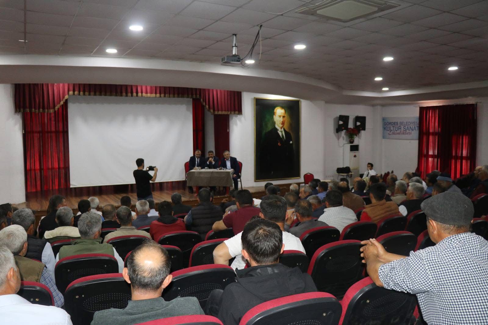 Tütün Üreticileri Pazarda Güçlenmek İçin Kooperatifleşmeye Yöneliyor